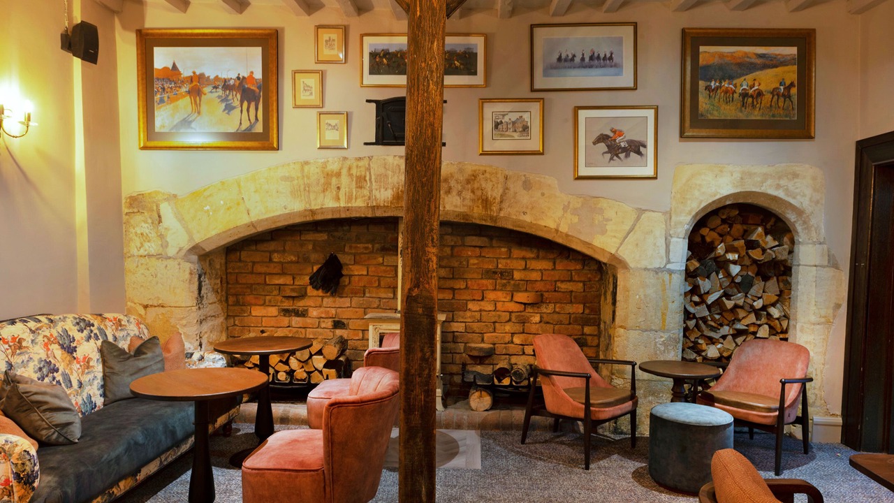 Photo of Others in Down Hatherley