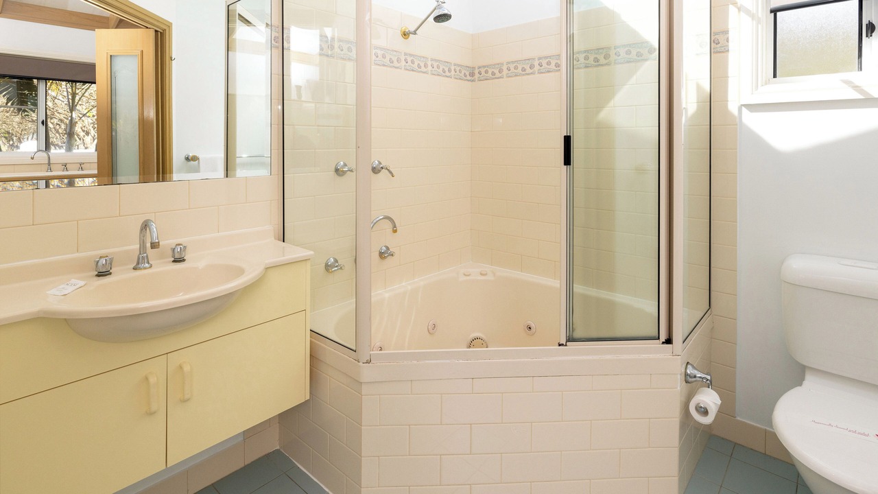 Photo of Bathroom in Manning Point