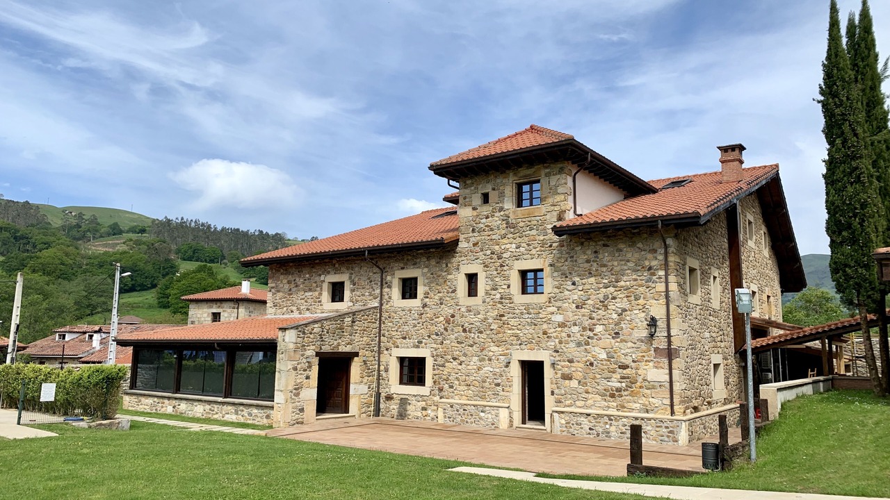 Photo of Outdoor in Llerana