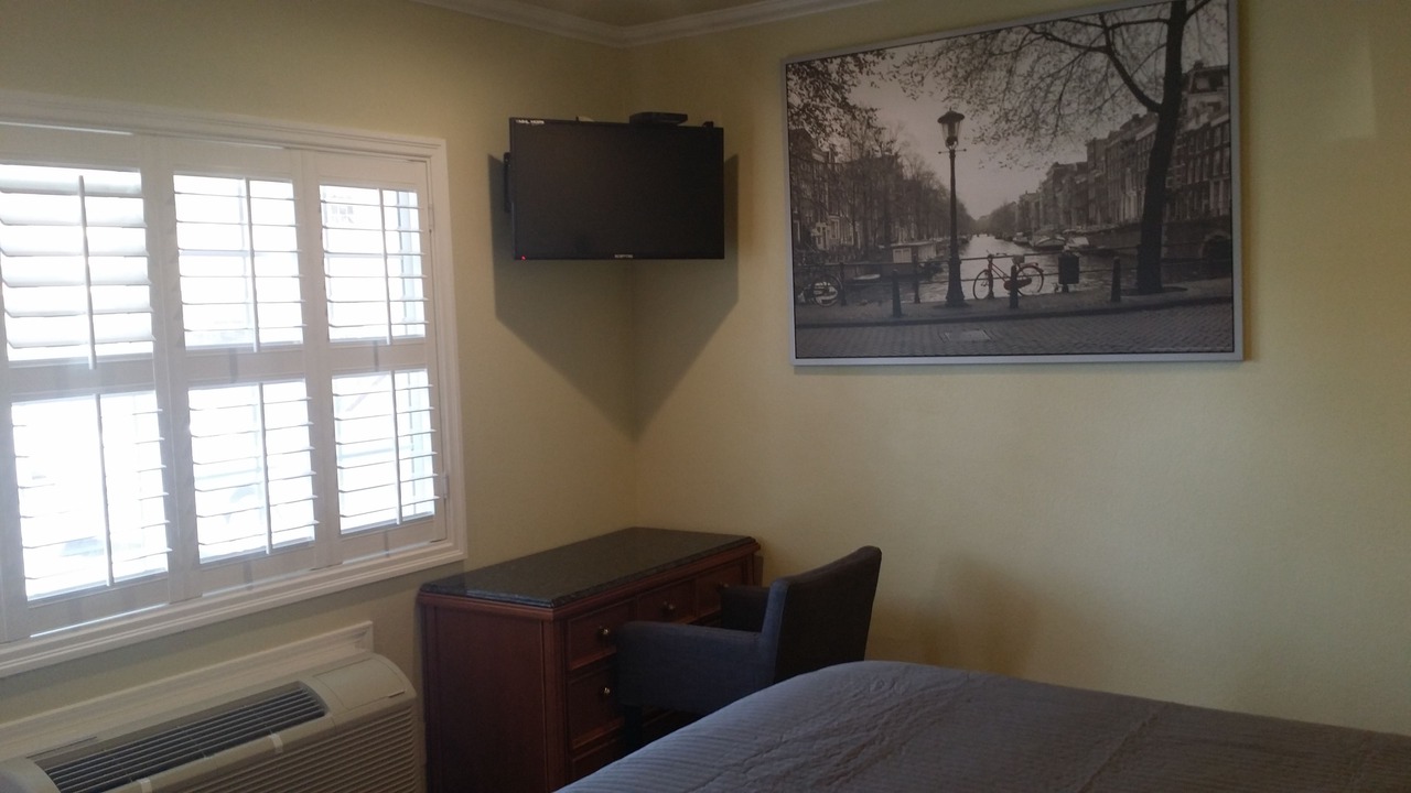 Photo of Others in Mosswood