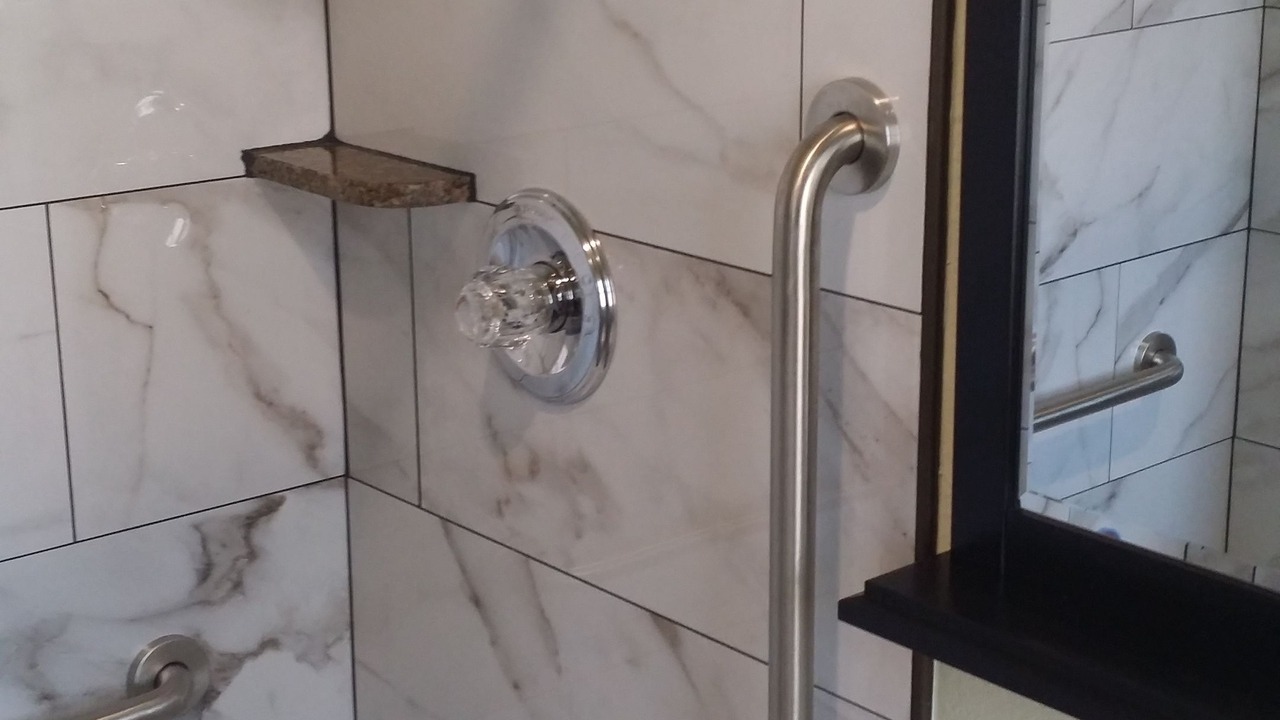 Photo of Bathroom in Mosswood