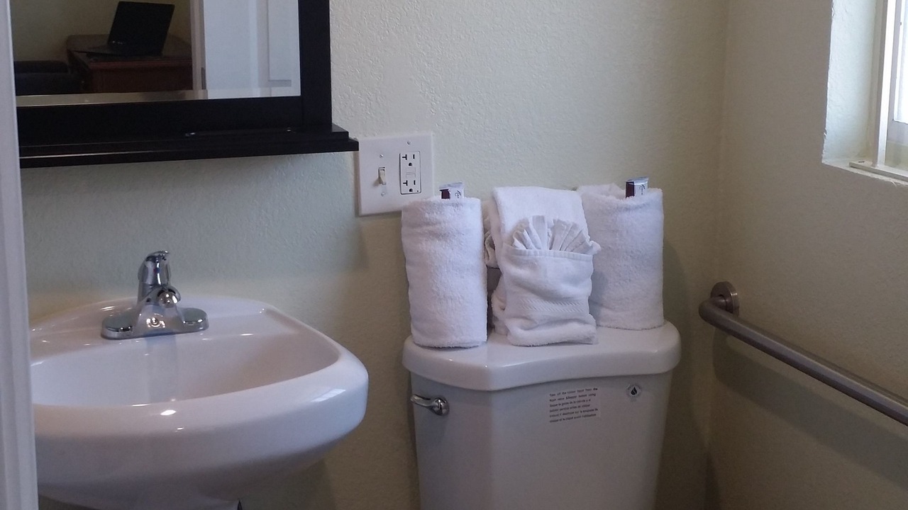 Photo of Bathroom in Mosswood