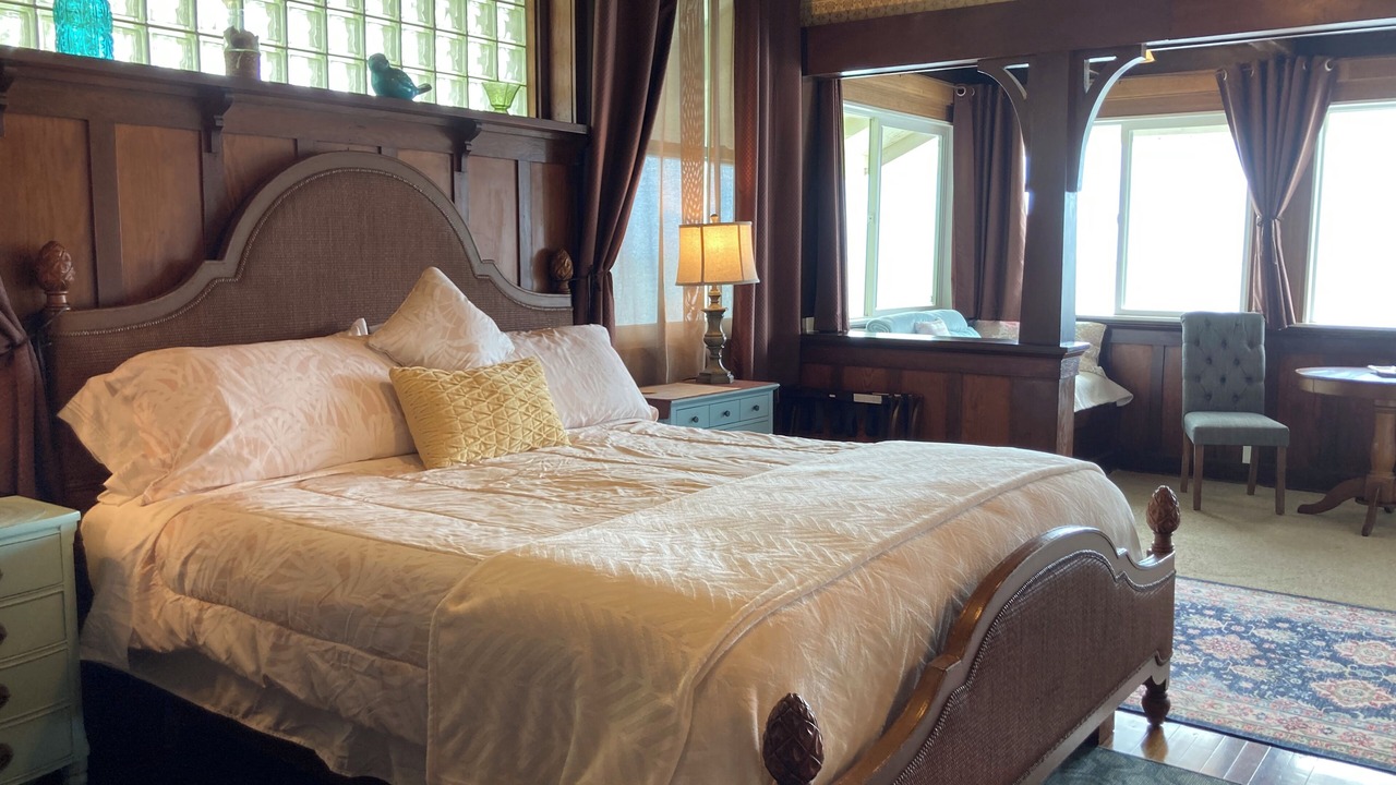 Photo of Bedroom in Hilo