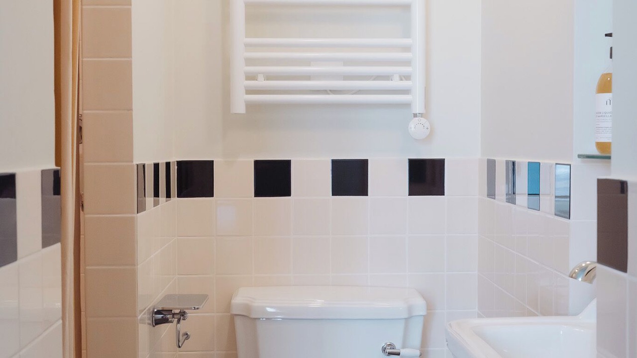 Photo of Bathroom in Batignolles