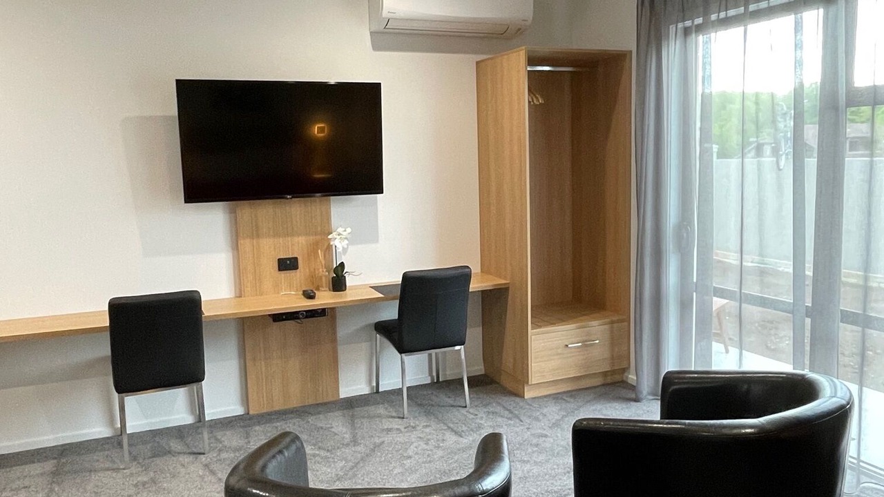 Photo of Others in Omarama