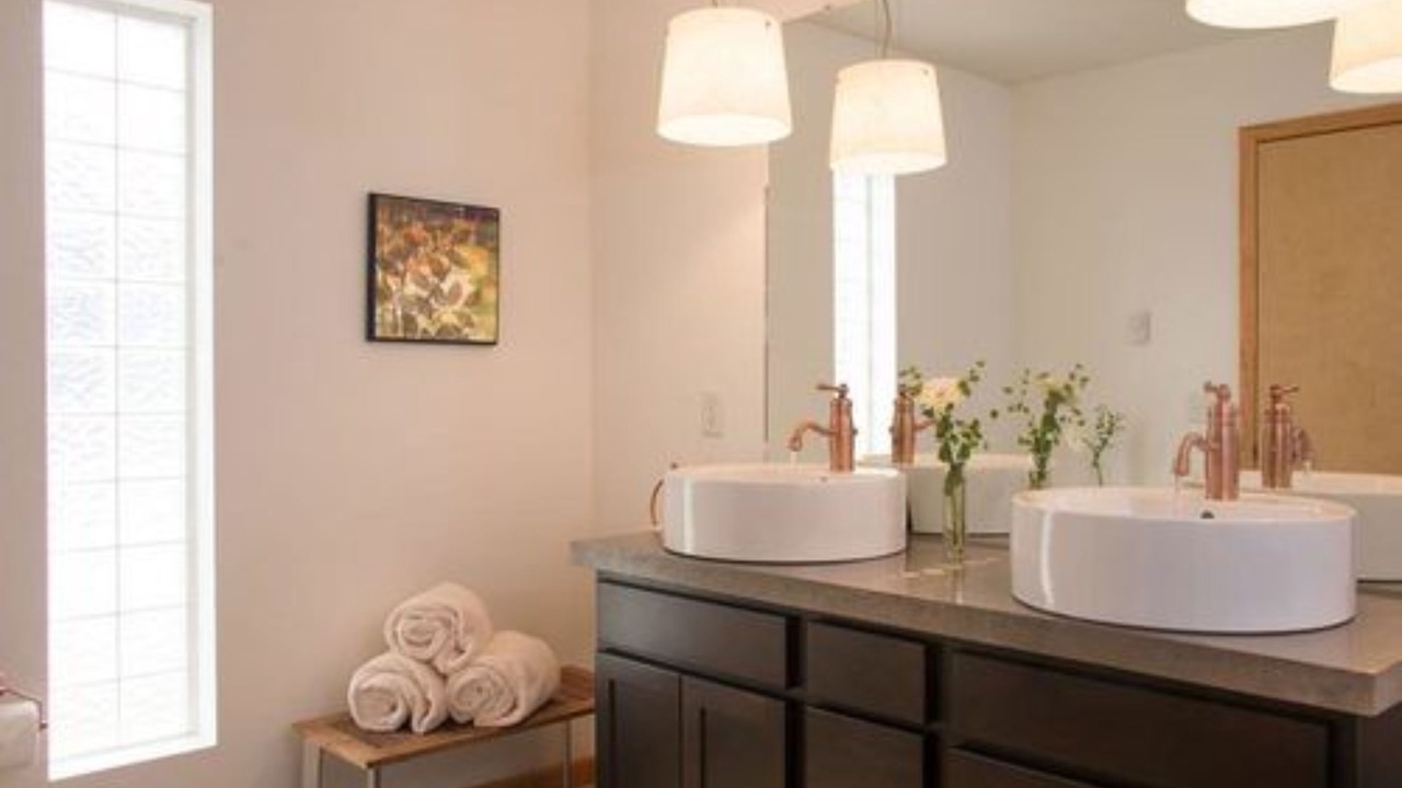 Photo of Others in Attica