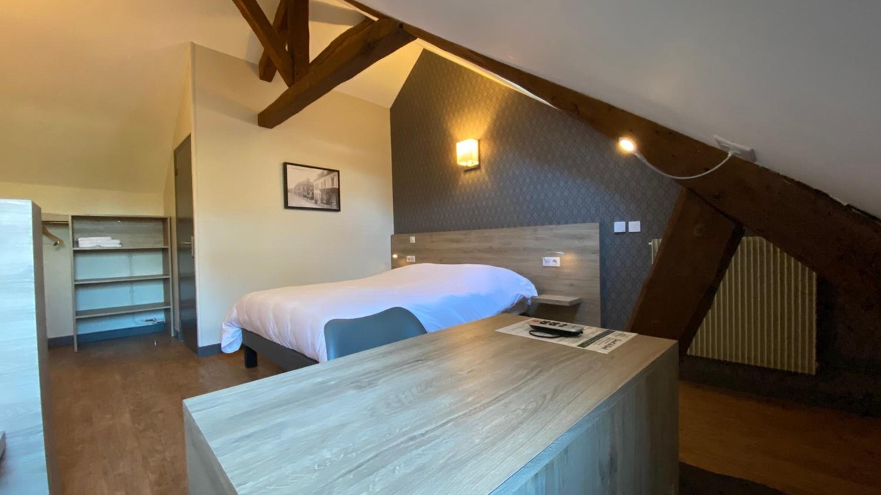 Photo of Bedroom in Chaumont-en-Vexin