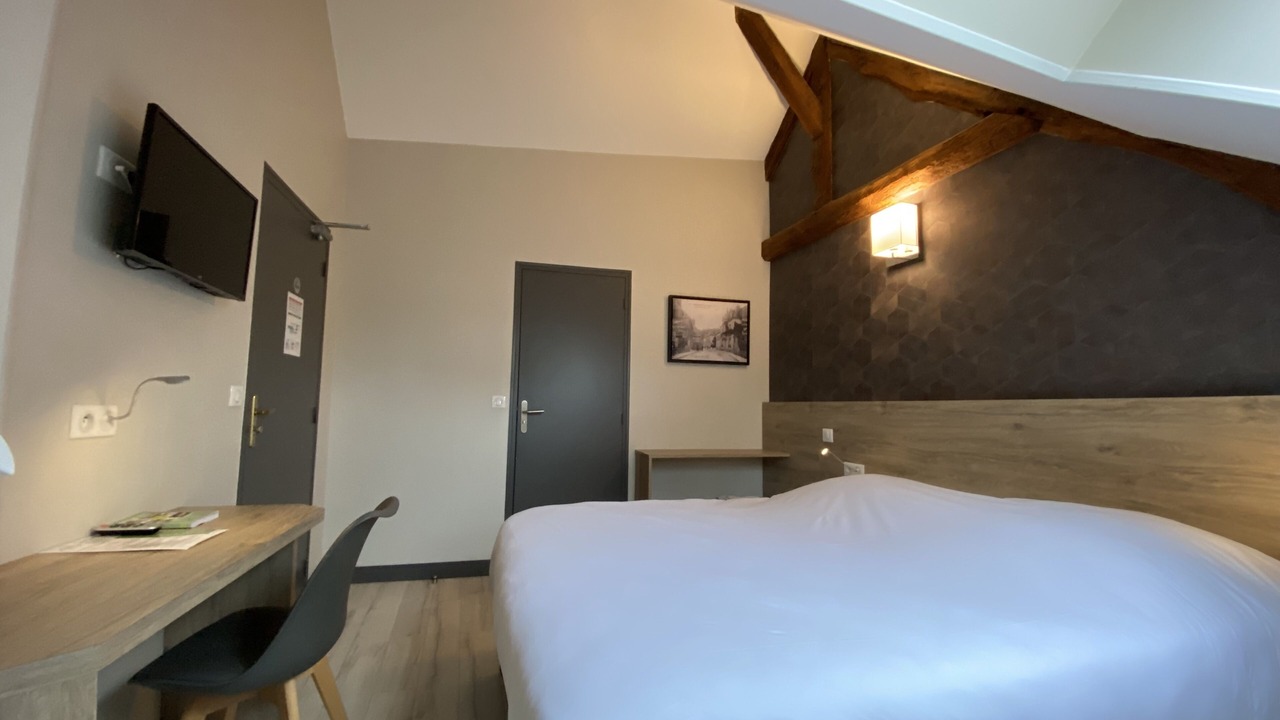 Photo of Bedroom in Chaumont-en-Vexin