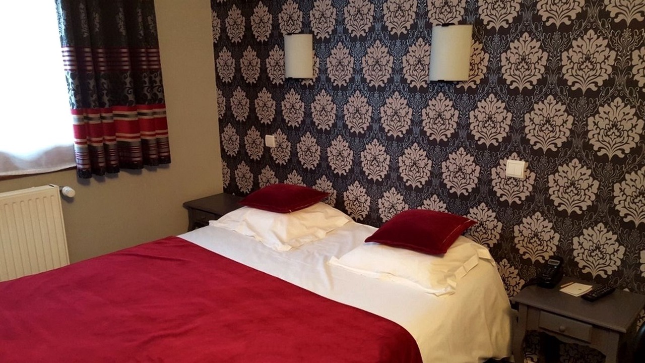 Photo of Bedroom in Le Menil