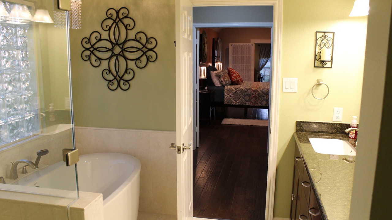 Photo of Bedroom in Tomball