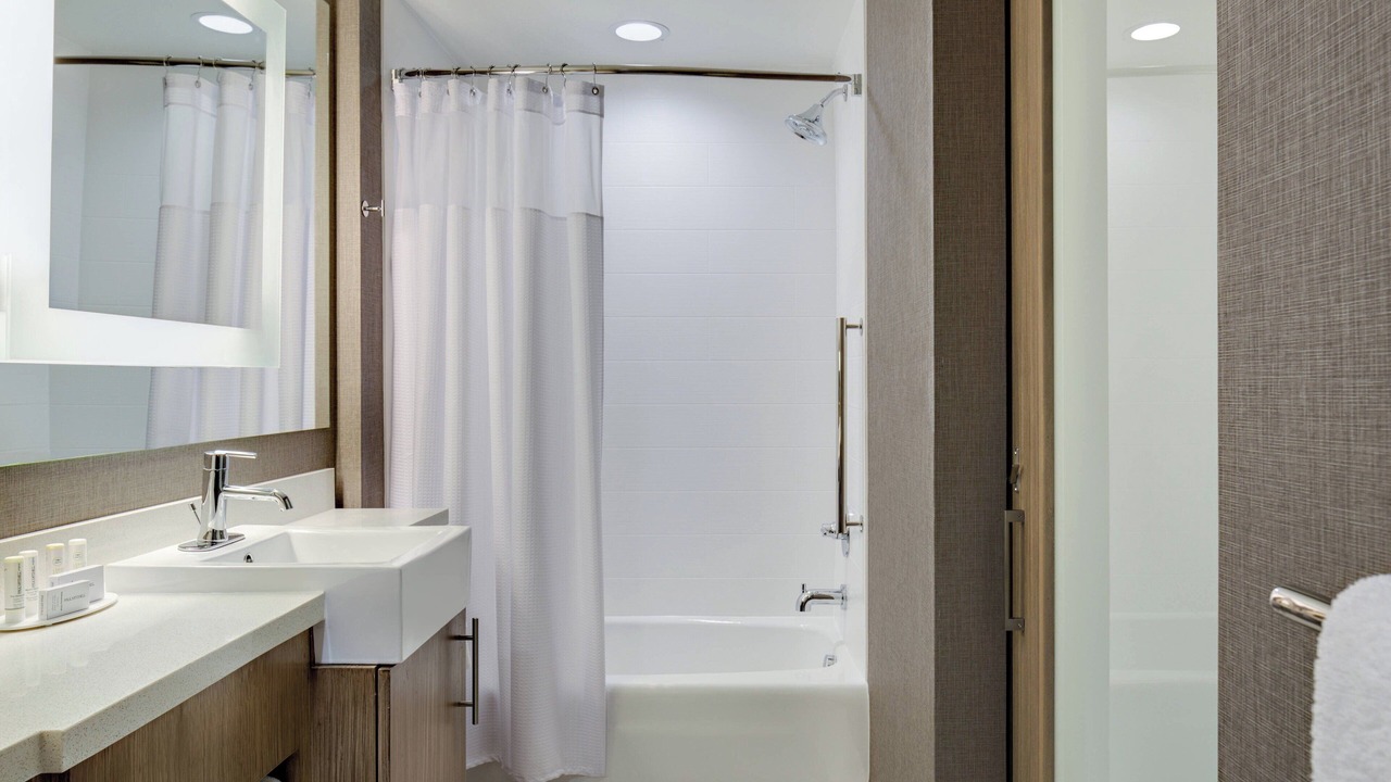 Photo of Bathroom in Del City