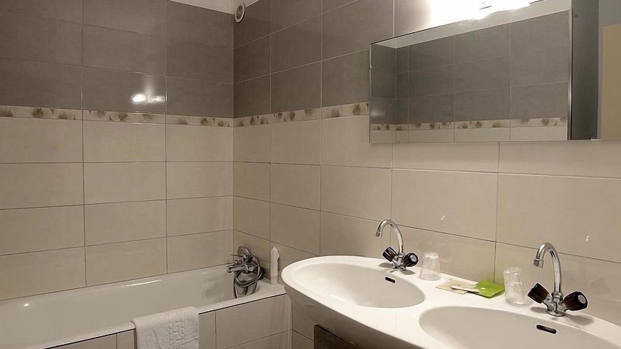 Photo of Bathroom in Treschenu-Creyers