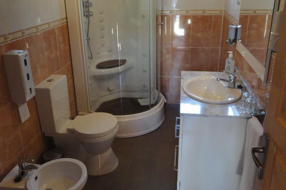 Photo of Bathroom in Villarrubio