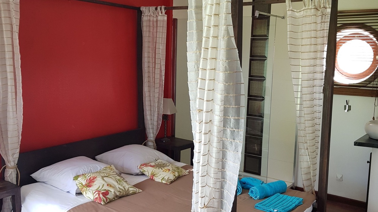 Photo of Bathroom in Gujan-Mestras