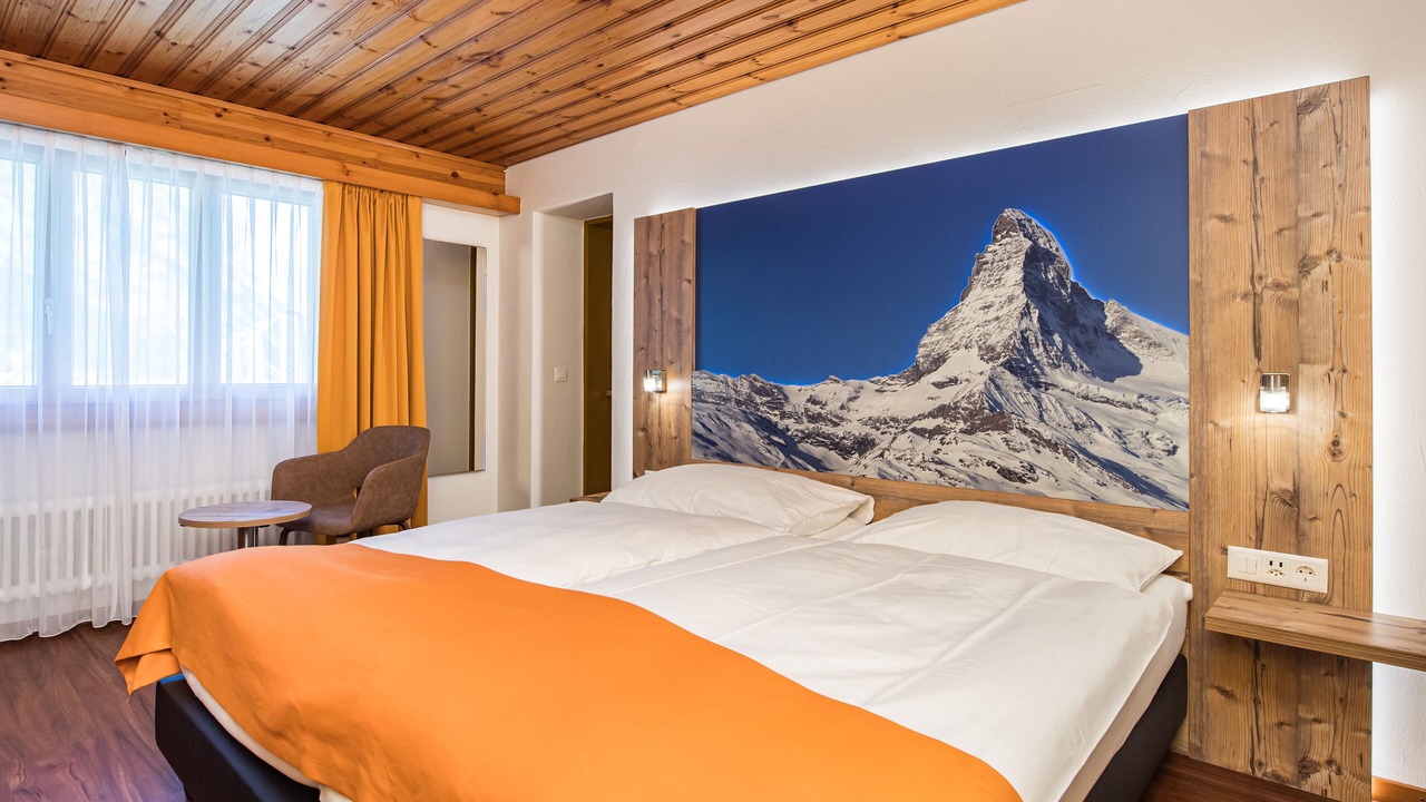 Photo of Bedroom in Taesch