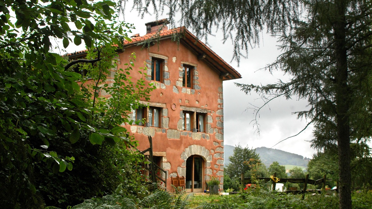 Photo of Outdoor in Basaburua
