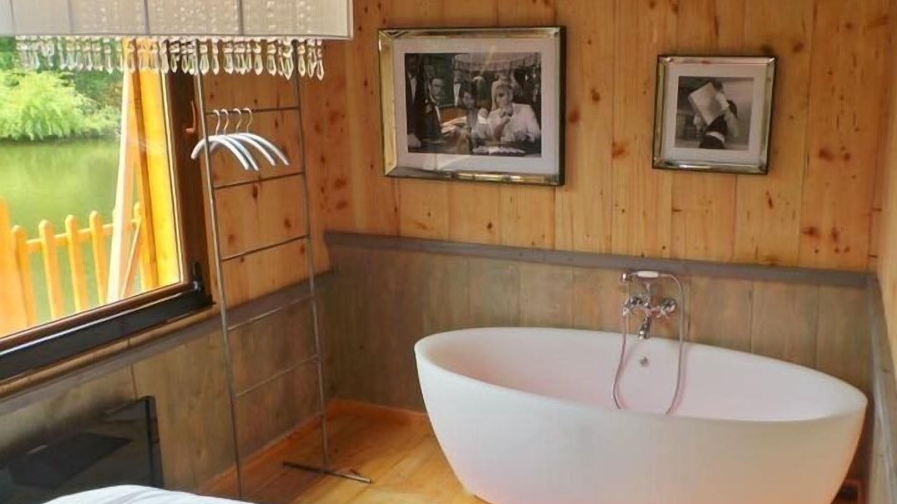 Photo of Bathroom in Colleville