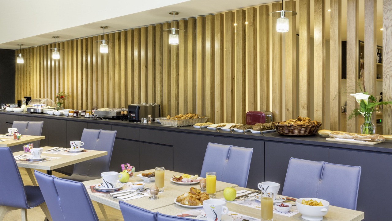 Photo of Others in Taden