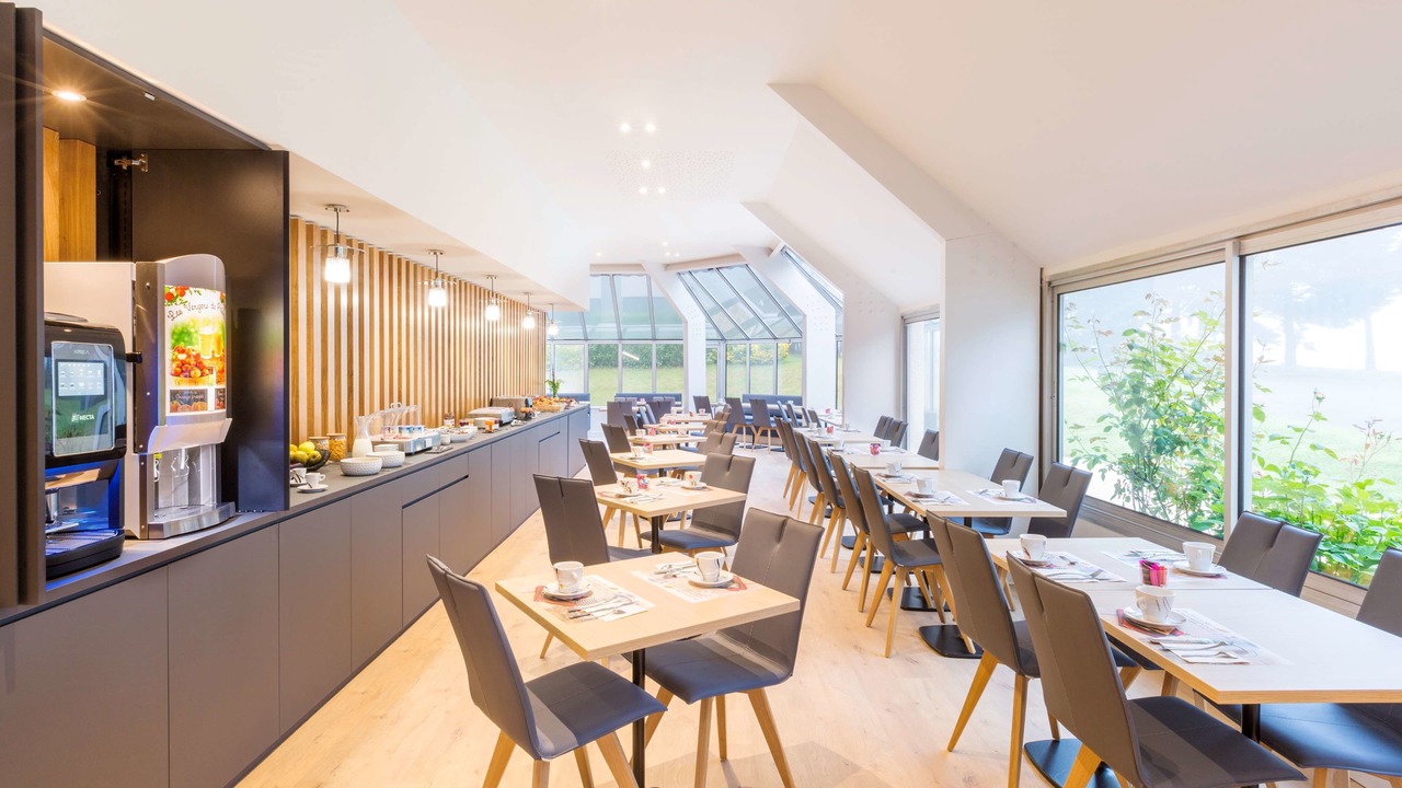 Photo of Others in Taden