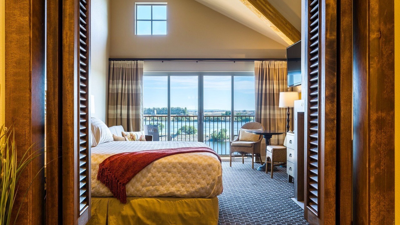 Photo of Bedroom in South Richland