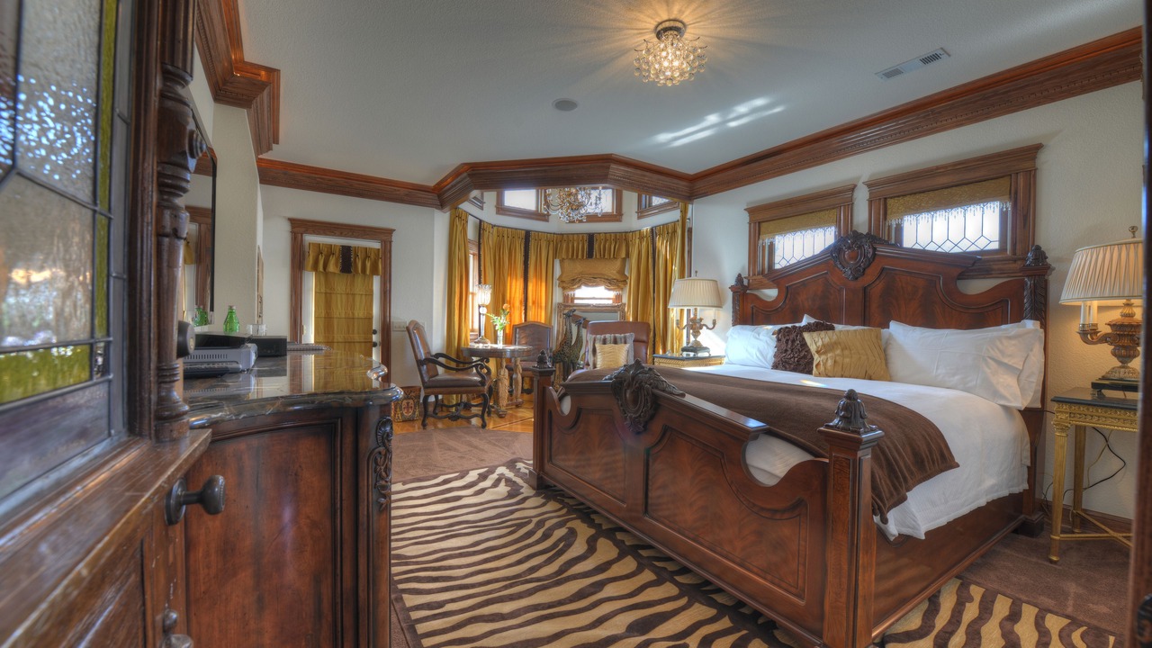 Photo of Bedroom in Downtown