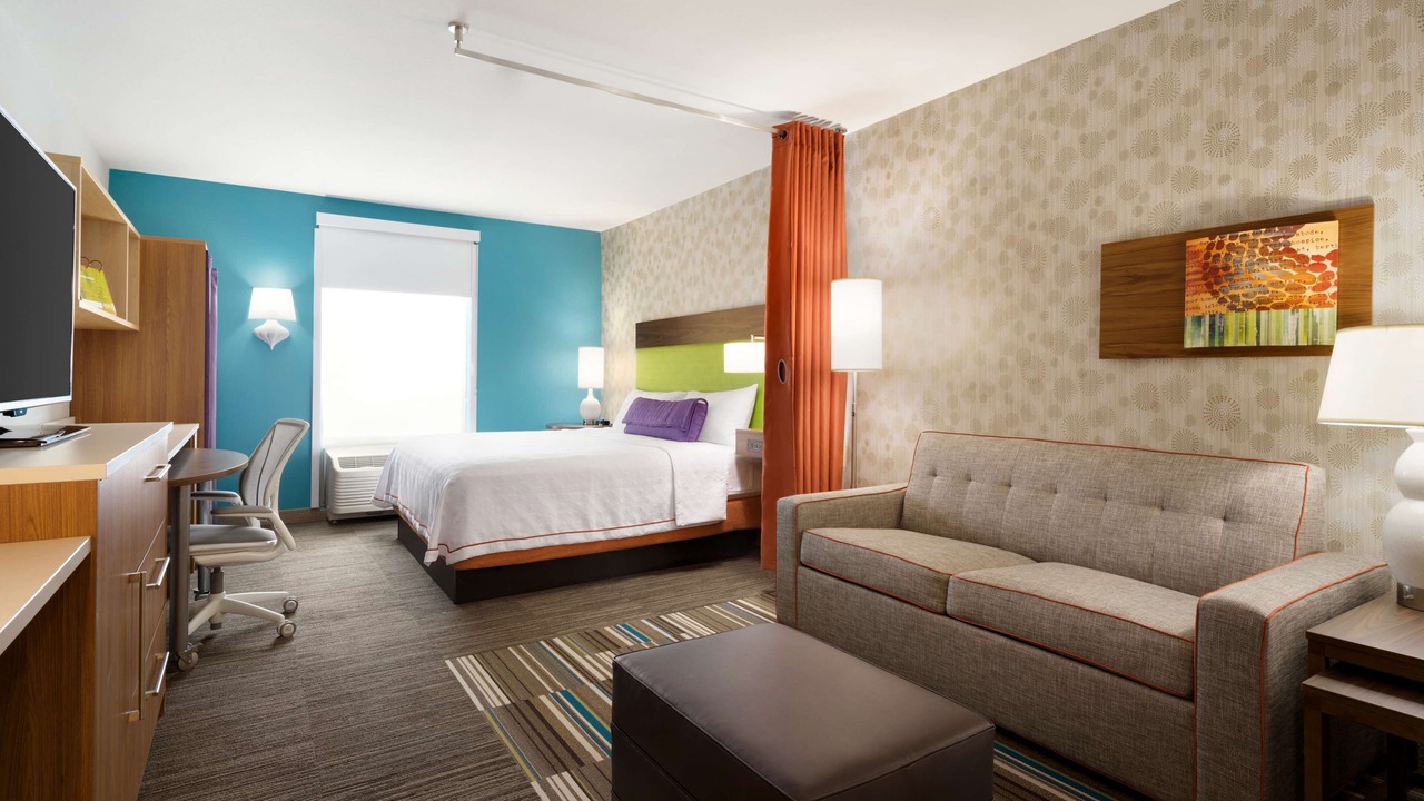 Photo of Bedroom in Roanoke