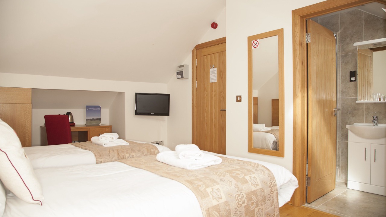 Photo of Bedroom in Mumbles