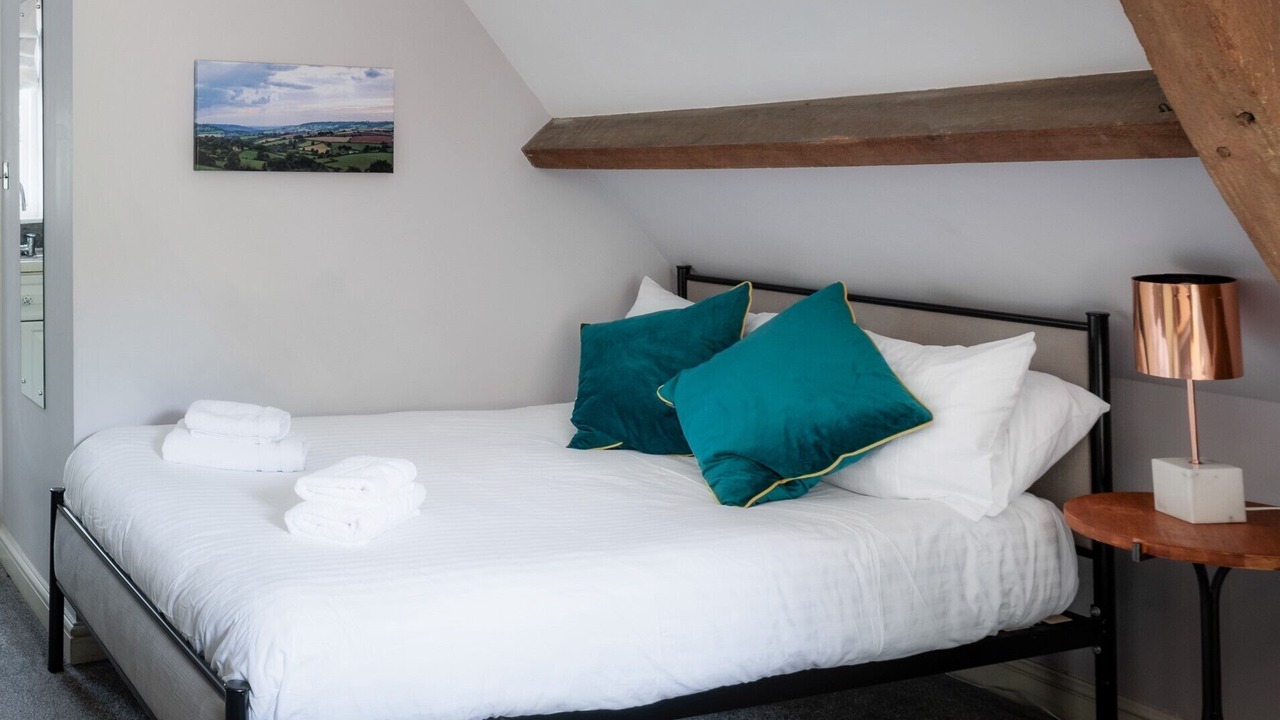 Photo of Others in Box