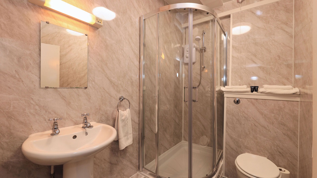 Photo of Bathroom in Edwinstowe