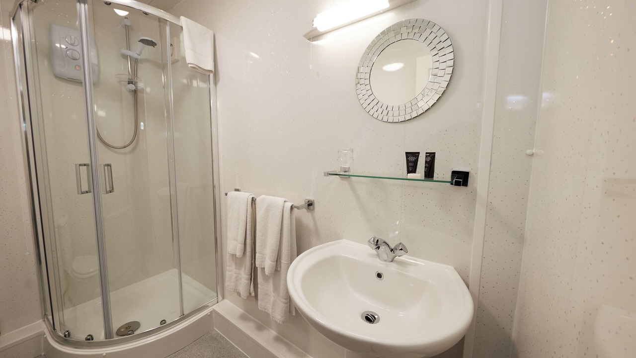 Photo of Bathroom in Edwinstowe