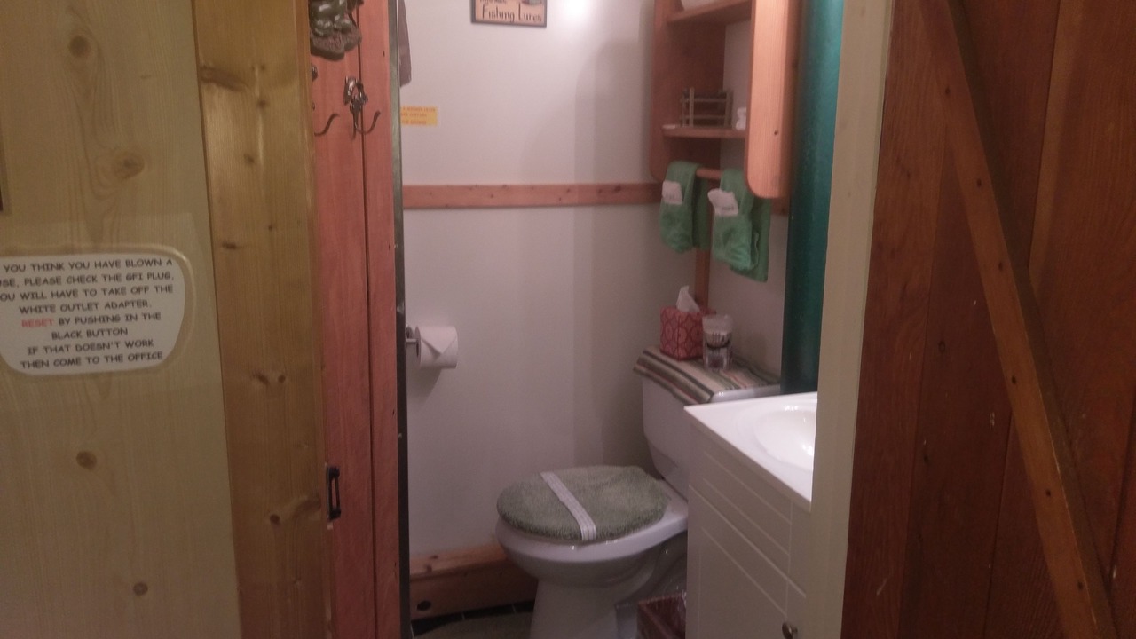 Photo of Bathroom in Cadillac
