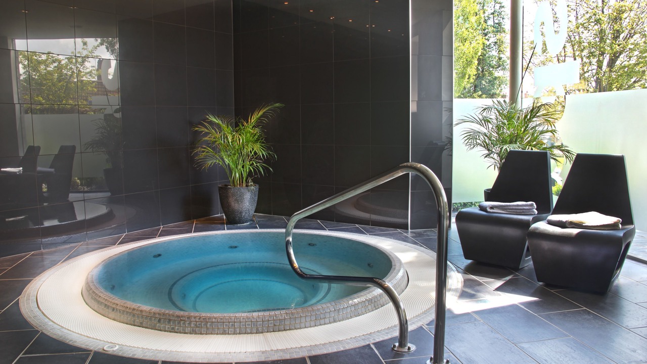 Photo of Outdoor in Brympton