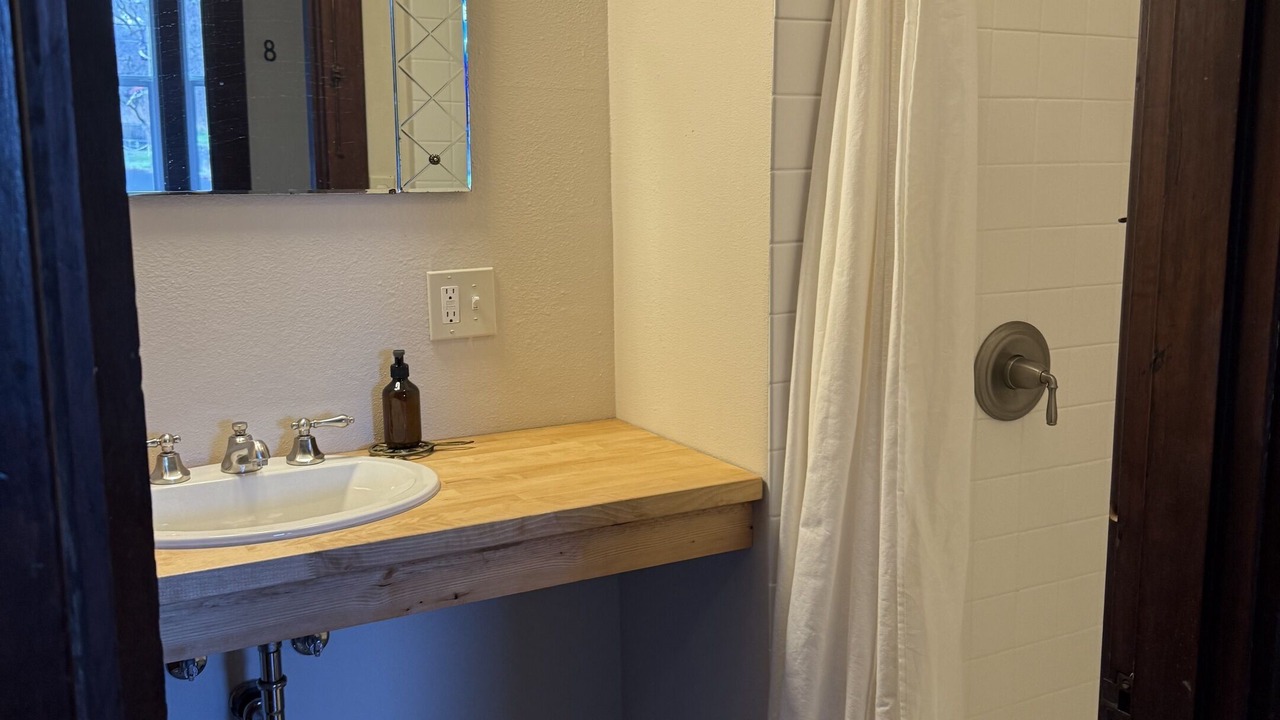 Photo of Bathroom in Lyle