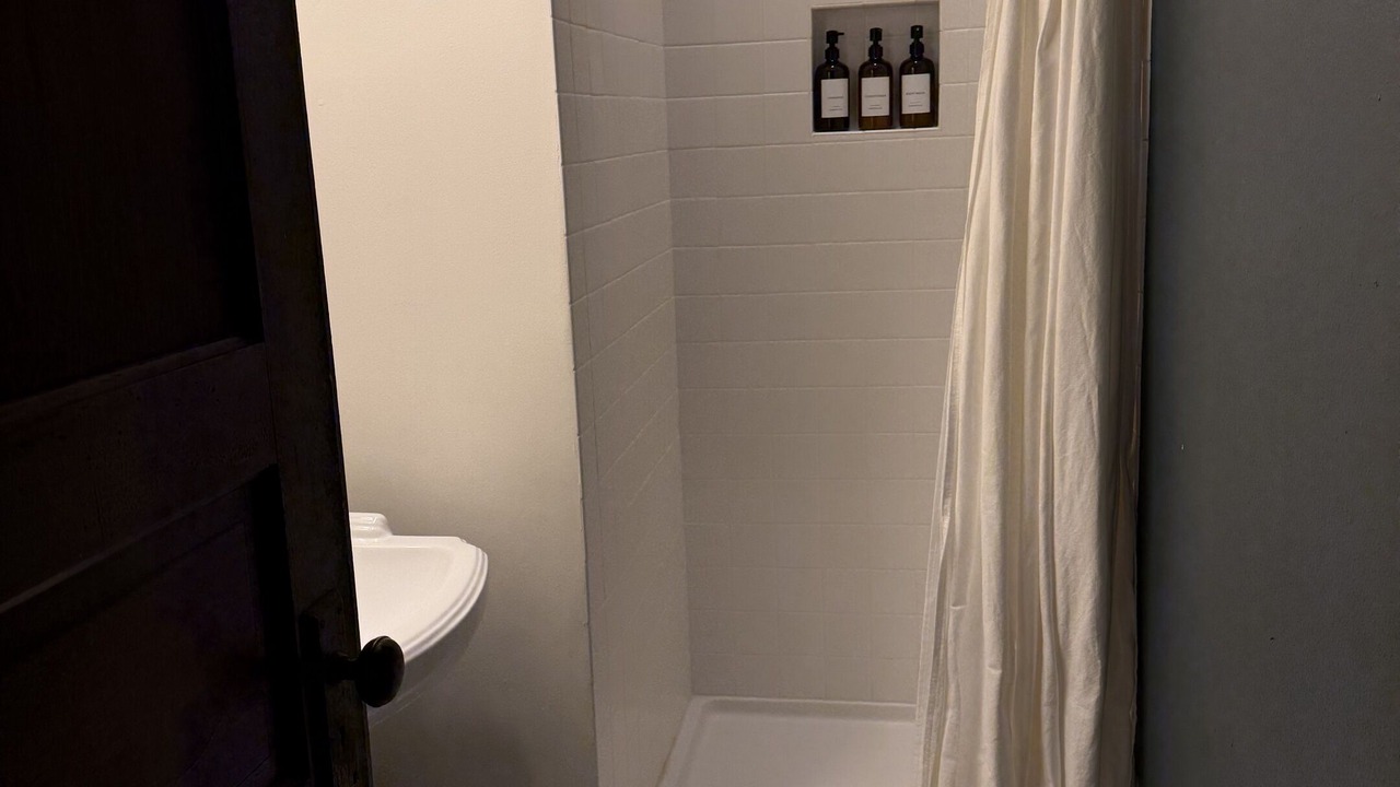 Photo of Bathroom in Lyle