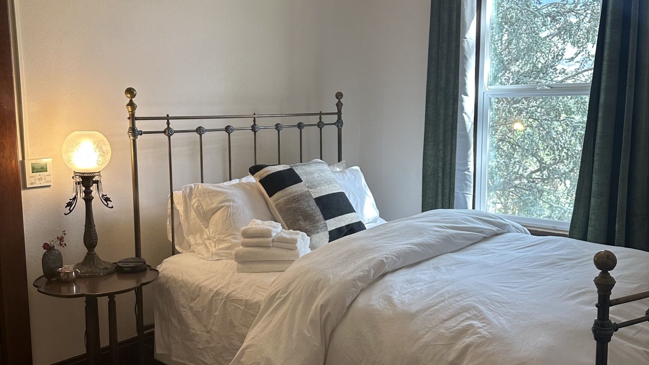 Photo of Others in Lyle