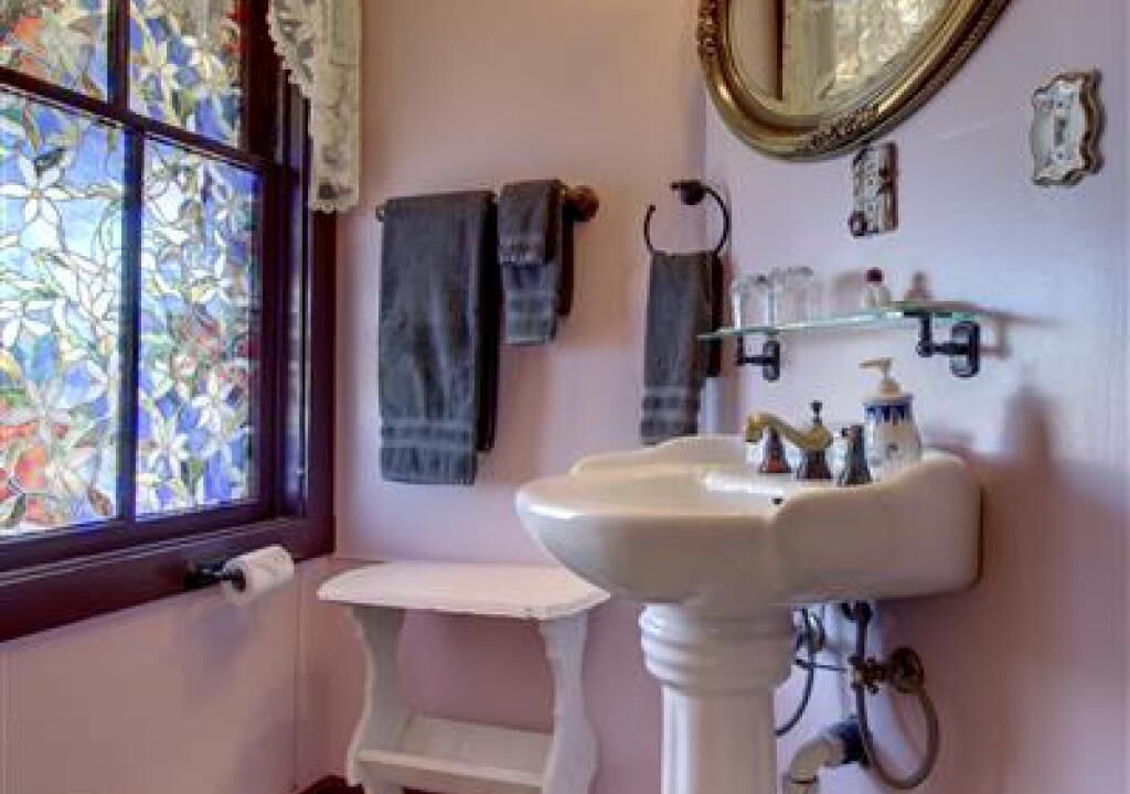 Photo of Bathroom in Jerome