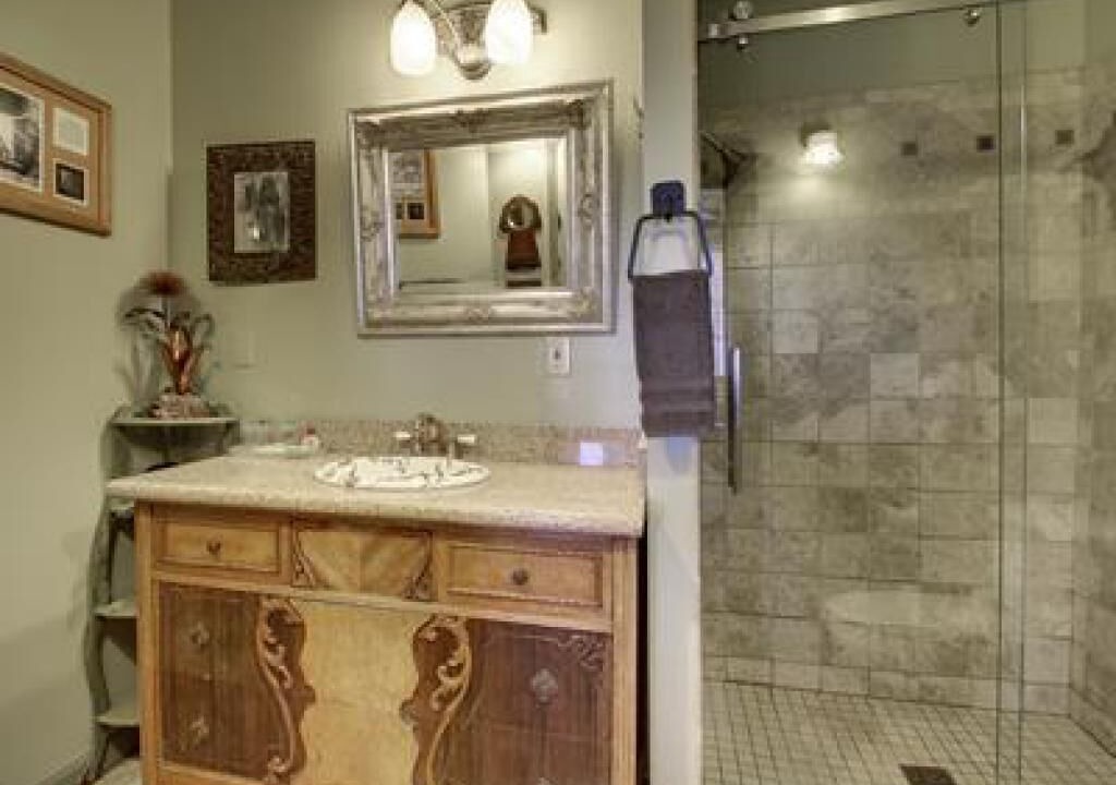 Photo of Bathroom in Jerome