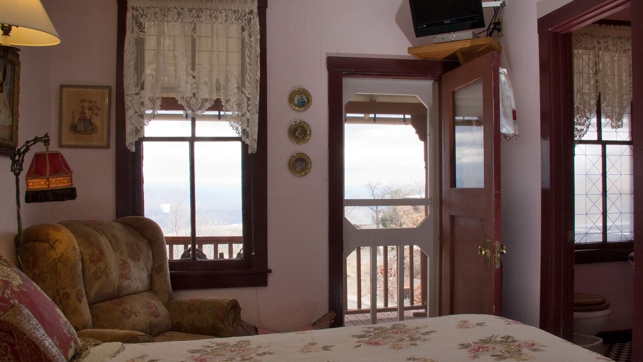Photo of Bedroom in Jerome