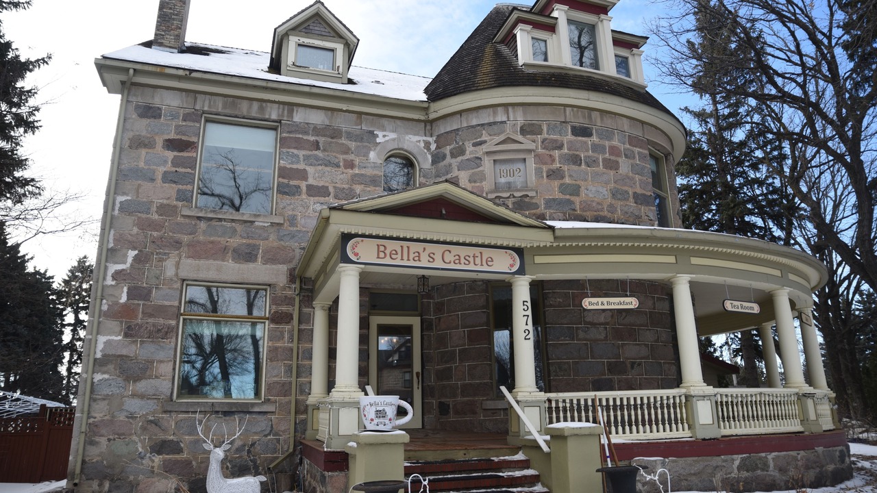 Photo of Buildings in Morden