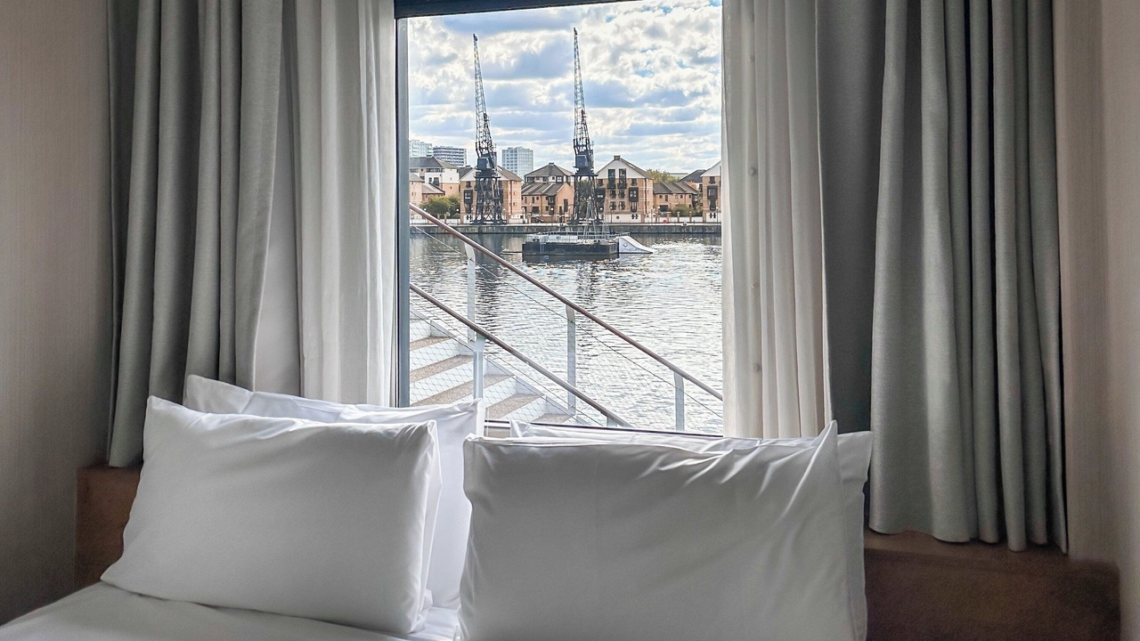 Photo of Bedroom in Docklands