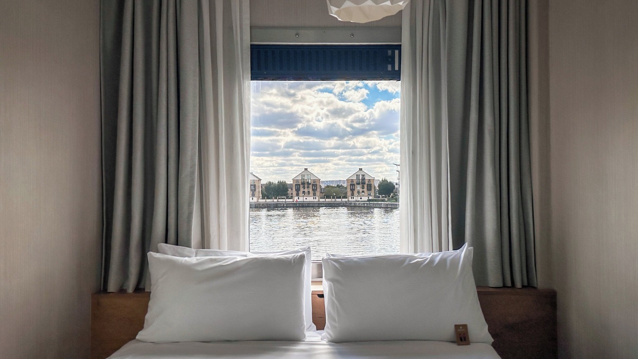 Photo of Bedroom in Docklands