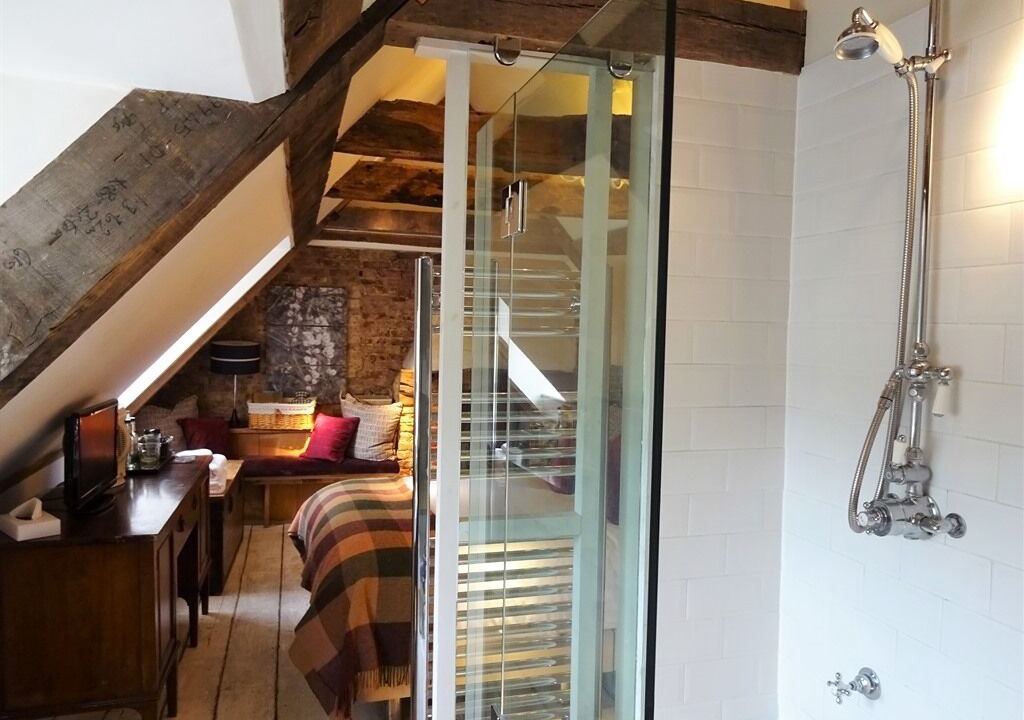 Photo of Bathroom in Welwyn