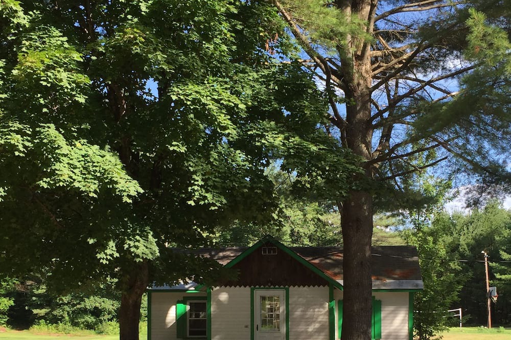Photo of Outdoor in Thornton