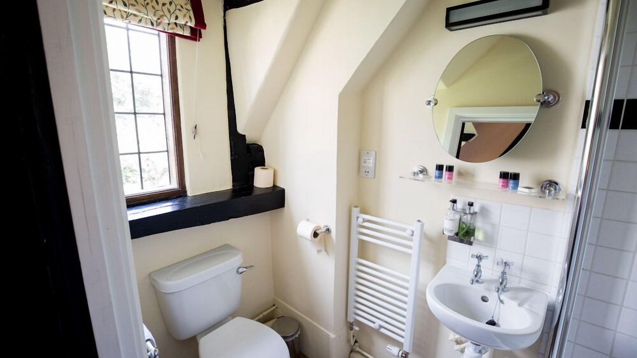 Photo of Bedroom in Bretforton