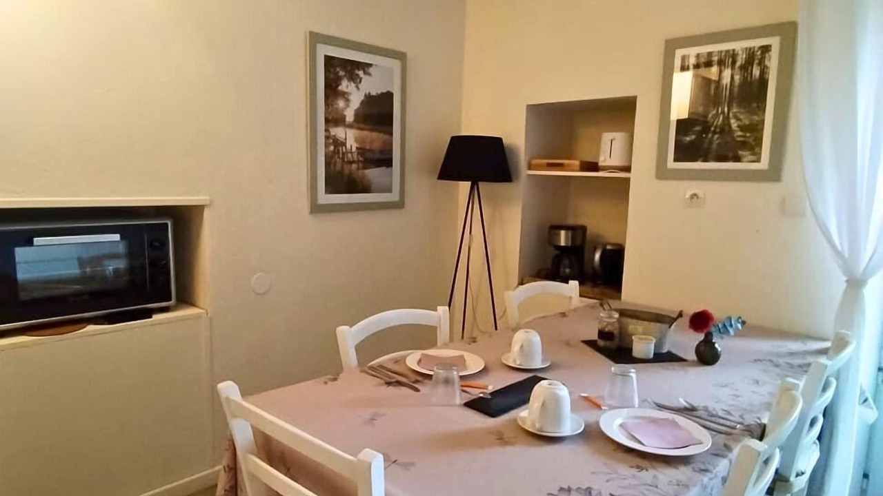 Photo of Kitchen in Murs-Erigne