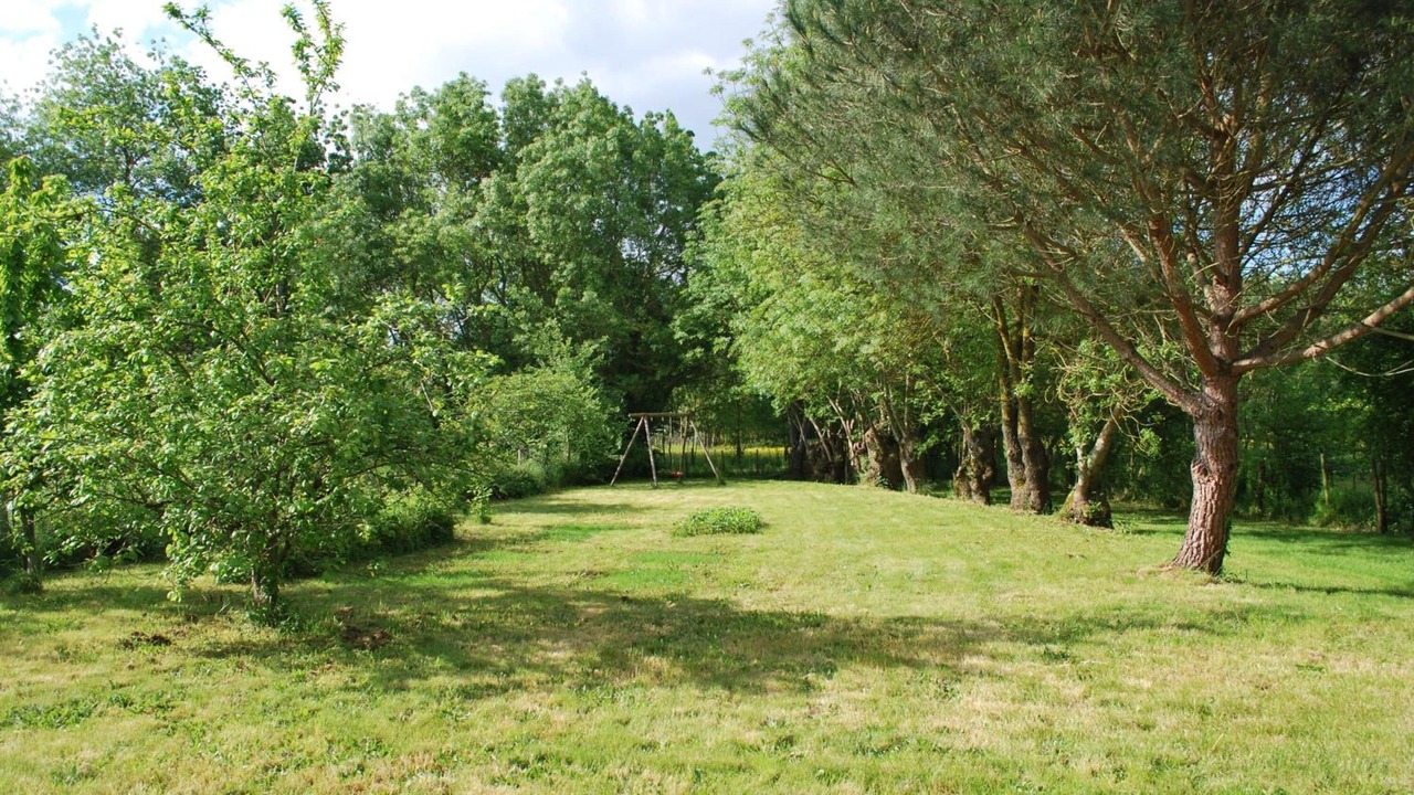 Photo of Outdoor in Murs-Erigne