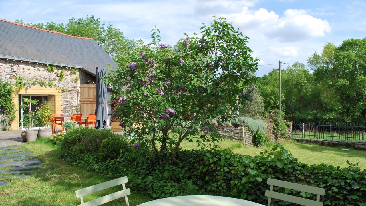 Photo of Outdoor in Murs-Erigne