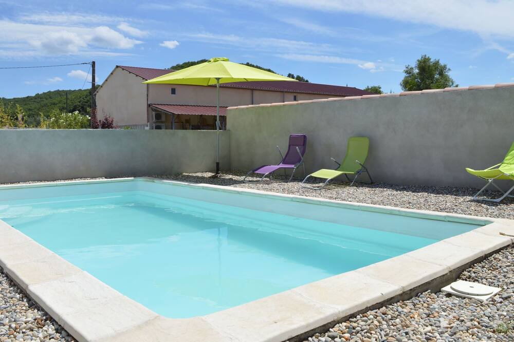 Photo of Outdoor in Pradons