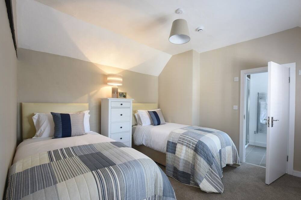 Photo of Bedroom in Charlton