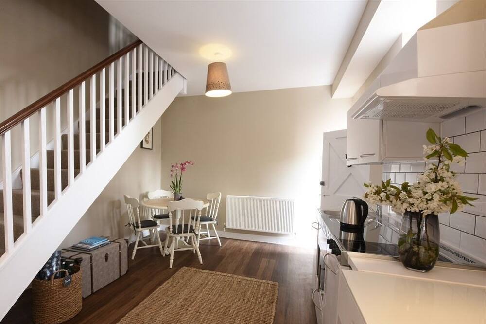 Photo of Others in Charlton